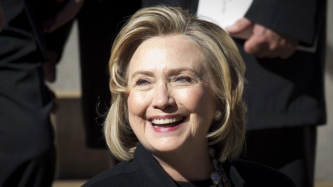 Di Iowa, Hillary Clinton Mulai Kampanye di Kedai Kopi