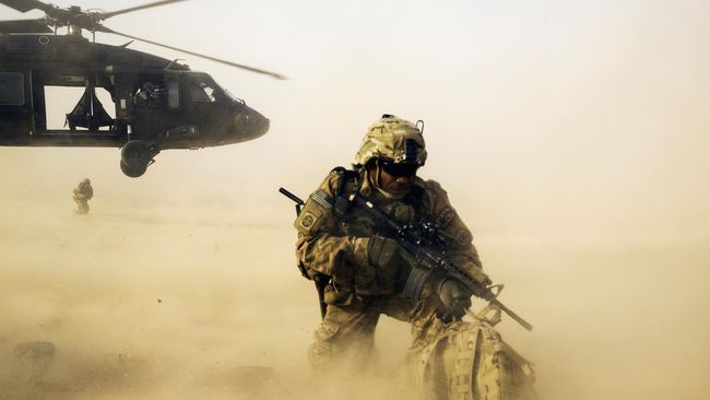 Obama Tunda Penarikan Militer AS di Afghanistan