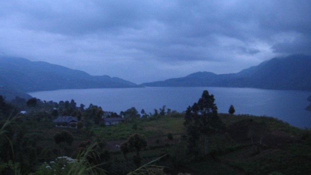 Danau Kembar