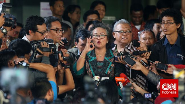 Berdebat Satu Jam untuk Lima Menit Bertemu Bambang