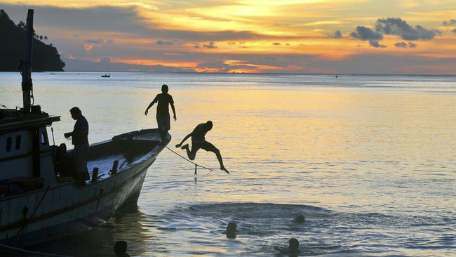 Senja di Tidore | antara.com