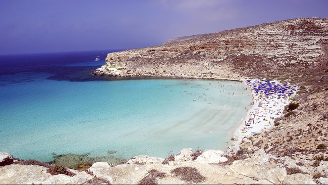 Berjemur di Pantai-pantai Terbaik dari Penjuru Dunia