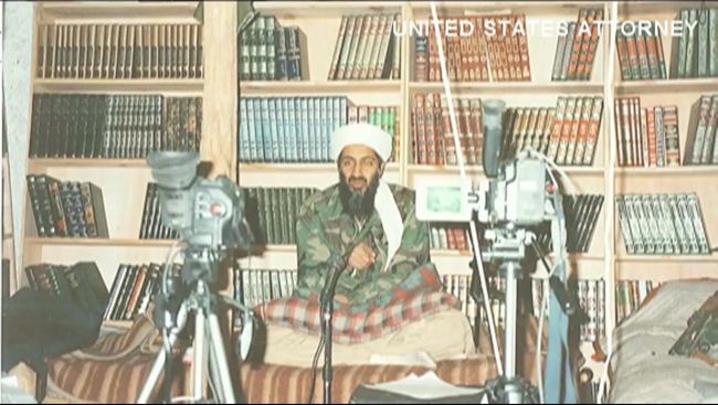 Kisah Wartawan yang Pertama Kali Mewawancarai Osama bin Laden