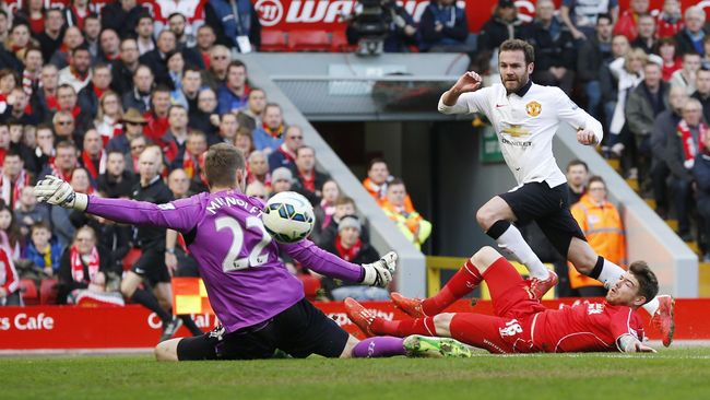 Babak Pertama: MU Ungguli Liverpool 1-0