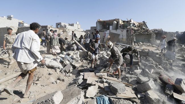 Saudi Turunkan 100 Jet Tempur dan 150 Ribu Tentara ke Yaman