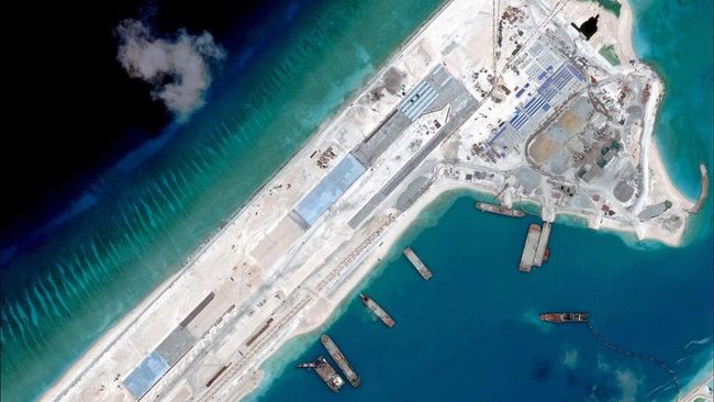 Jepang Tuduh China Paksakan Klaim di Laut Sengketa