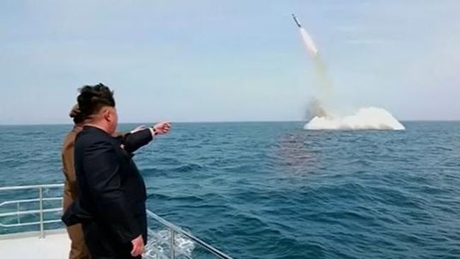 Pengamat: Foto Rudal Balistik Korea Utara Dimodifikasi