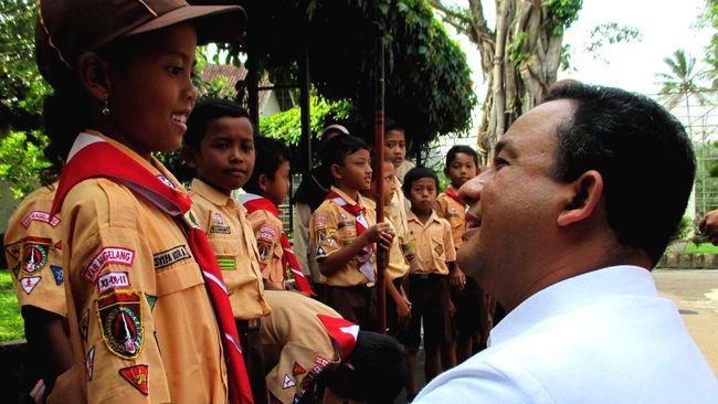 Hasil gambar untuk disiplinkan anak