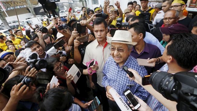 Lewat Blog, Mahathir Jelaskan Kehadirannya di Aksi Bersih