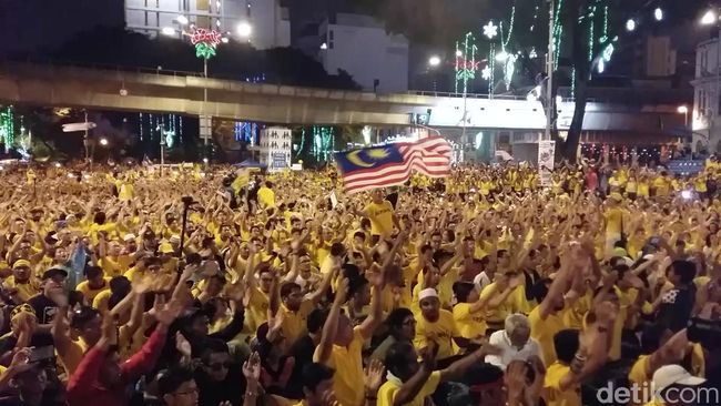 Aksi Anti Pemerintah di Malaysia Berakhir dengan Damai