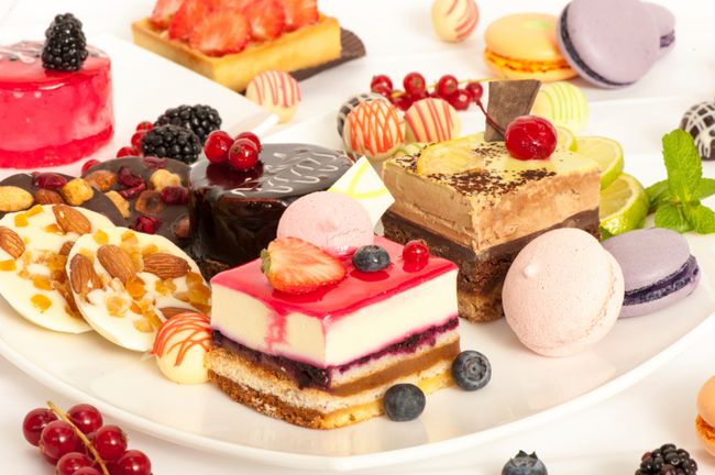 Apa yang Terjadi Pada Tubuh Saat Makan Banyak Gula?