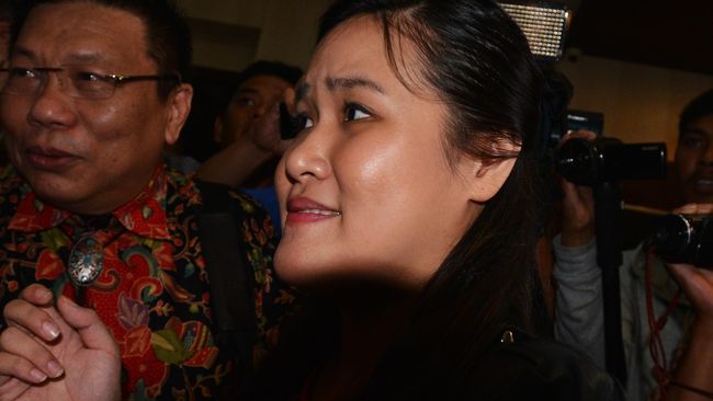 Pembantu Jessica Sebut Diperintah Buang Celana Majikannya
