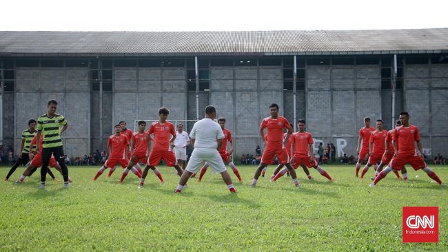 Persija Seleksi Penyerang Muda Asal Argentina