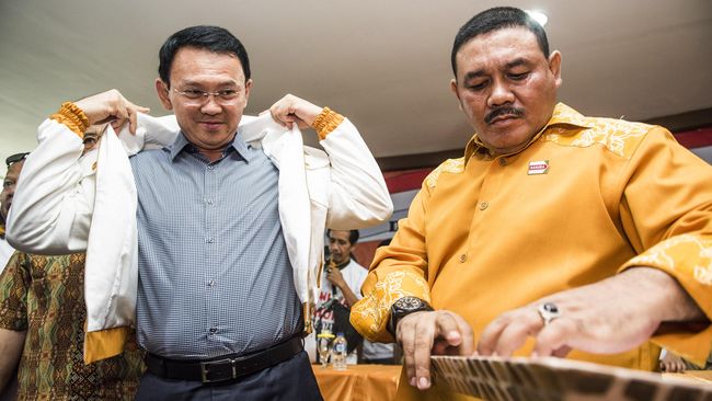 Temui Gerindra, Hanura Yakin Koalisi Kekeluargaan Bisa Pecah Temui Gerindra, Hanura Yakin Koalisi Kekeluargaan Bisa Pecah