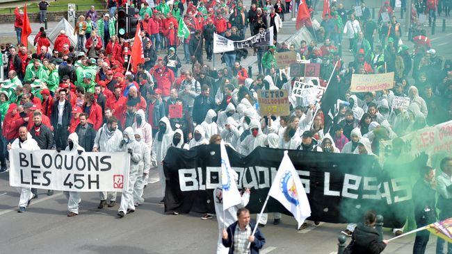 Unjuk Rasa 60 Ribu Pekerja di Belgia Berakhir Ricuh