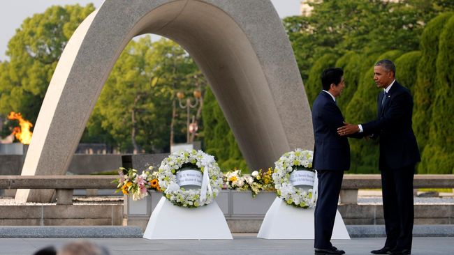 Bersama Obama, PM Jepang Kunjungi Pearl Harbor