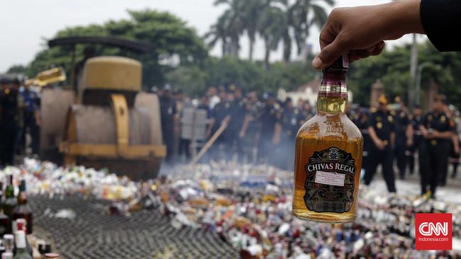 DPR Lanjut Bahas RUU Pelarangan Minuman Beralkohol