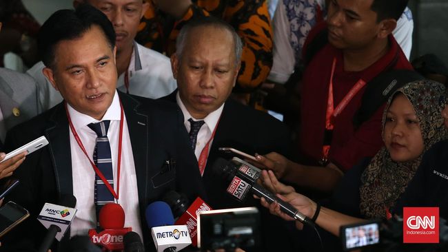Yusril Minta Jokowi Hentikan Pemeriksaan Polisi soal Rizieq