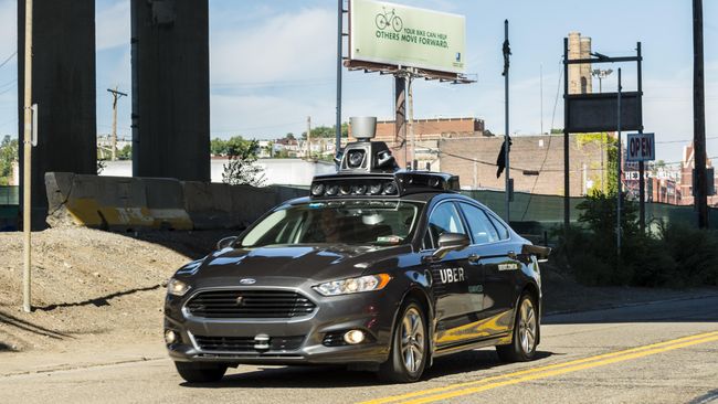 Mobil Tanpa Sopir Milik Uber Alami Kecelakaan Perdana di AS