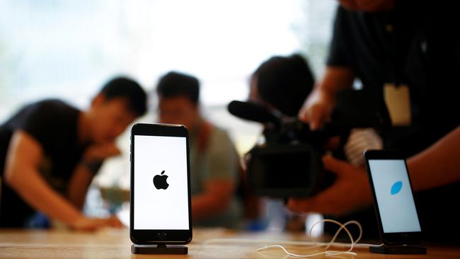 Apple Ancang-ancang Racik Pengisian Daya iPhone Nirkabel