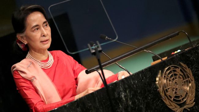 Suu Kyi Akhirnya Bicara soal Pembunuhan Pengacara Muslim