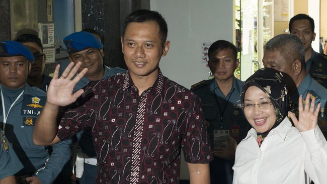 Agus Yudhoyono Hargai Perbedaan Sikap Ruhut-Hayono