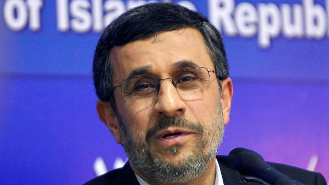 Ahmadinejad Dilarang Kembali Maju Jadi Presiden