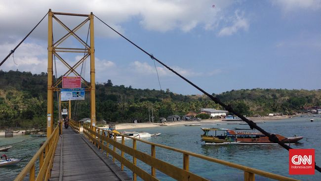 Jembatan Nusa Lembongan Bali Roboh, Tujuh Orang Tewas