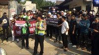 ahok djarot megawati Tersangka, Dinilai DKI Tetap Sulit Kursi 1 Ahok Panas Ditaklukkan
