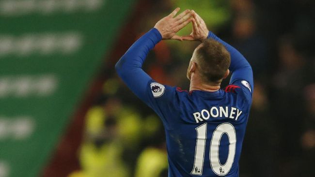 Charlton Nilai Rooney Layak Pegang Rekor Gol United