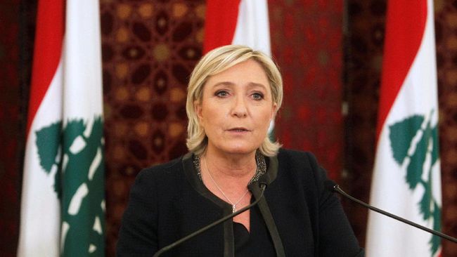 Tolak Pakai Penutup Kepala, Le Pen Batal Temui Ulama Libanon