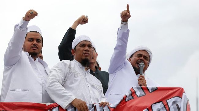 Balada Ahok dan di Balik Aksi Bela Habib Rizieq