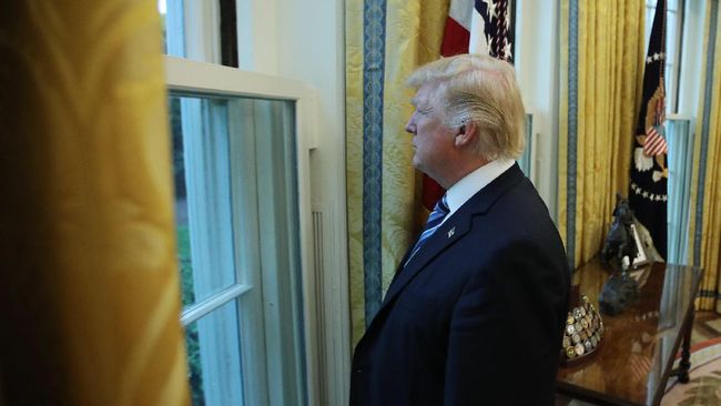 Trump Calonkan Chris Wray Jadi Direktur Baru FBI