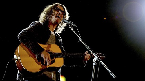 Soundgarden dan Audioslave Menghitam Kenang Chris Cornell