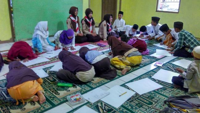 Ketika Pramuka Bikin Aksi untuk Masyarakat