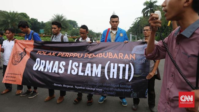 'Hanya Malaikat dan Aktivis Musala Aman dari Perppu Ormas'