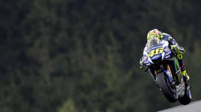 Start di Posisi Ketujuh, Rossi Salahkan Ban