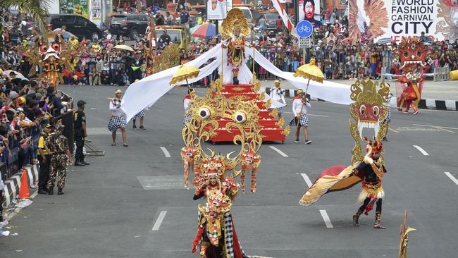 JFC Ikon Festival di kota Jember yang mendunia | CNNIndonesia