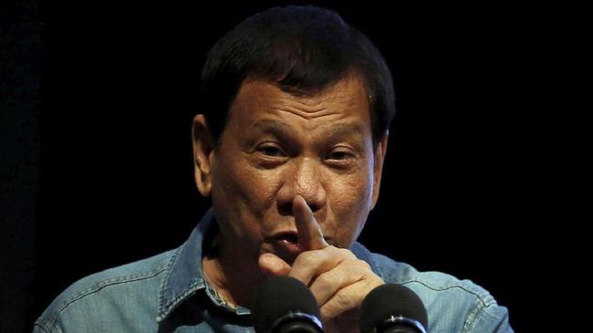 Paspampres Ditembak Pemberontak, Duterte Ancam Batal Berdamai