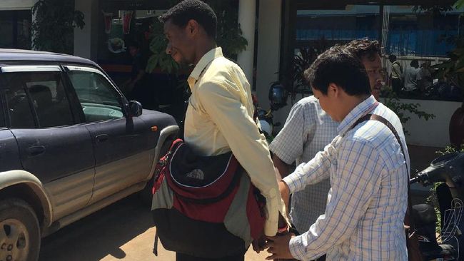 Sehari setelah kejadian, kepolisian Kamboja berhasil menangkap pelaku di Battambang. 
