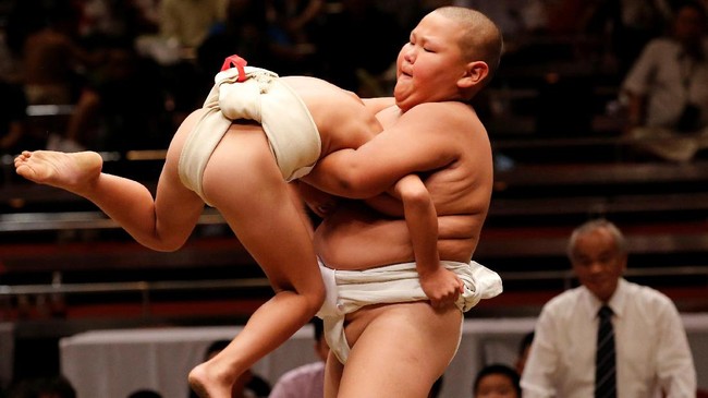FOTO: Terpincut Sumo Sejak Usia Dini